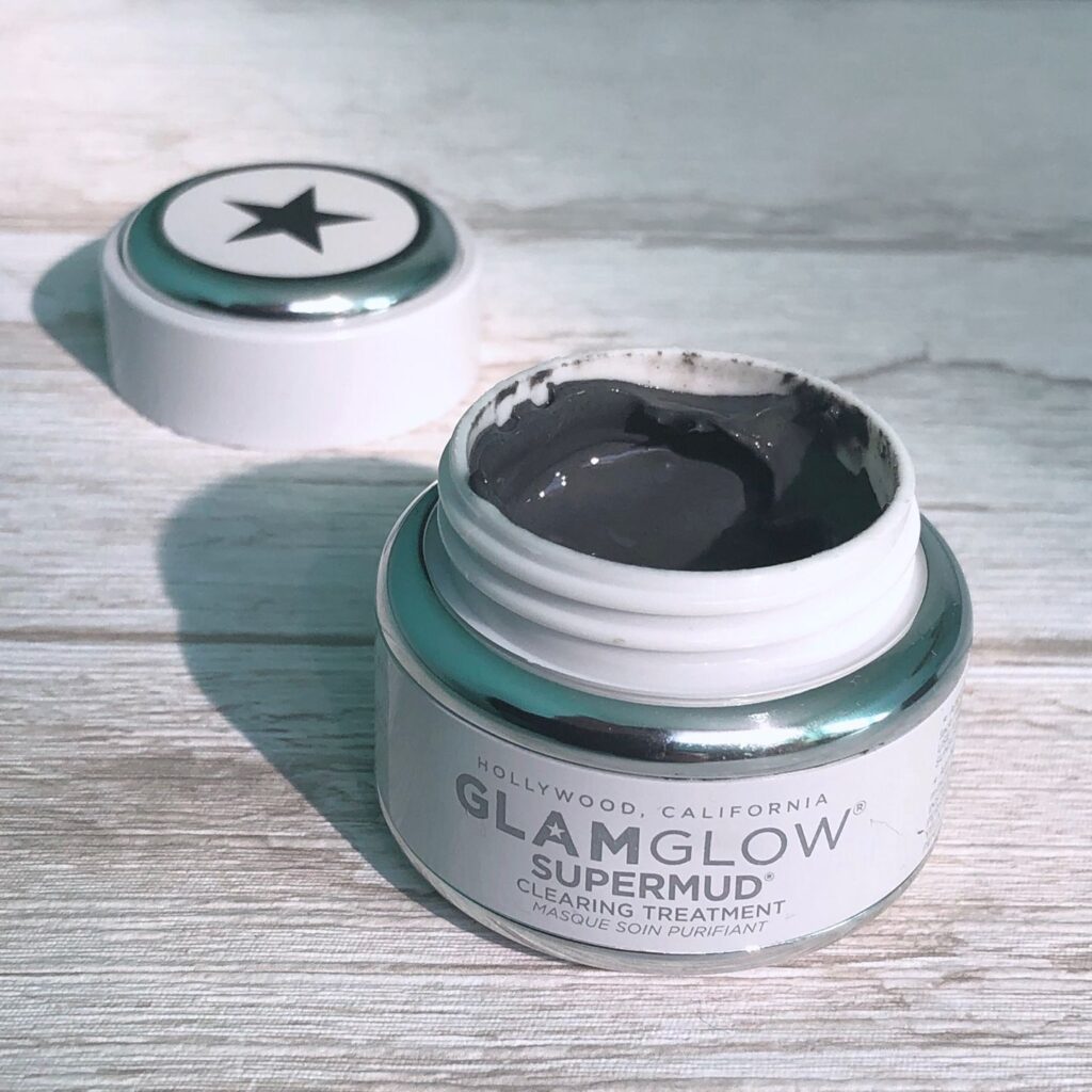 GlamGlow Supermud: Elimina impurezas y disfruta de una piel radiante